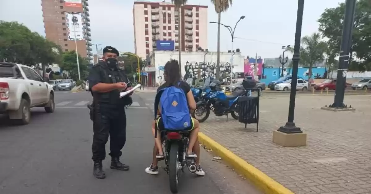 Autorizan a la policía de Santa Fe a retener motos para evitar delitos