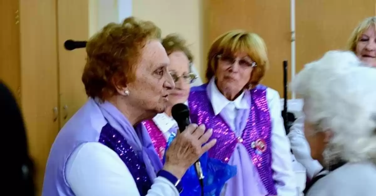 La mirada atenta de una vecina describe a Fray Luis Beltrán en sus 130 años