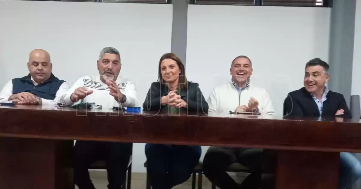 Quiroga recibió a la diputada Betina Fiorito en el sindicato y volvió a apostar a la senaduría departamental