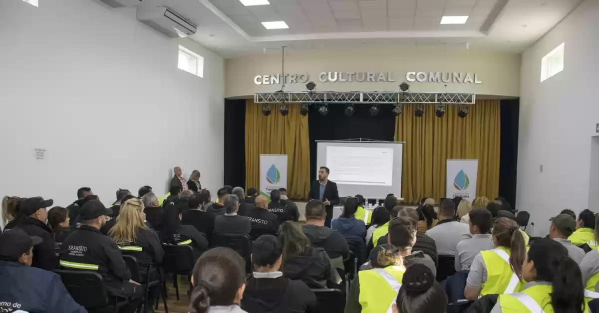 Timbúes: capacitaron a más de 100 agentes de fiscalización del Cordón Industrial