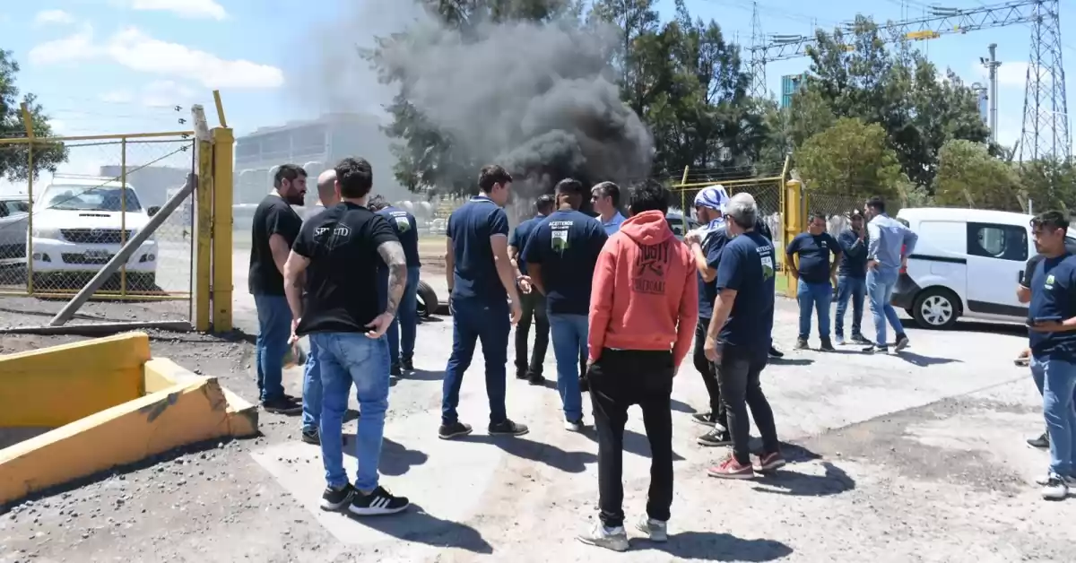 Aceiteros lanza una protesta en El Albardón por prácticas antisindicales 