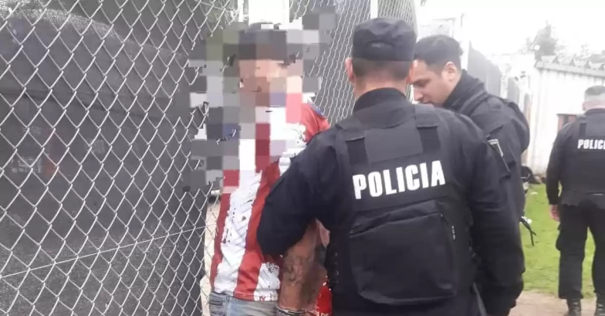 Detuvieron hinchas de Campaña de Carcarañá tras los incidentes en el clásico de la ciudad