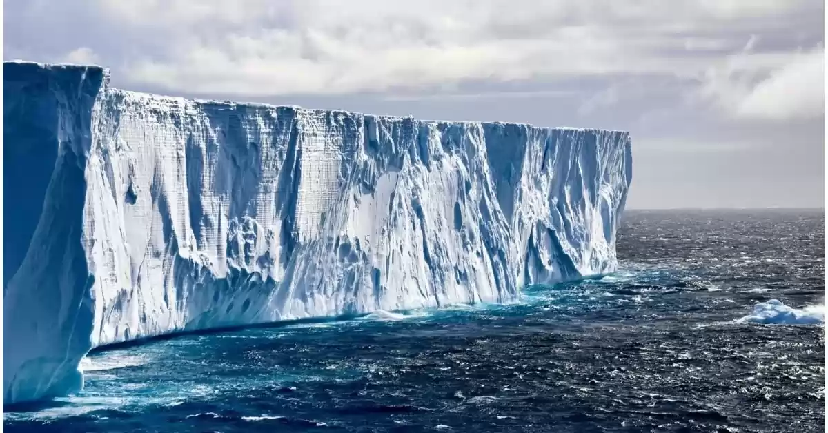 La Antártida perdió un bloque de hielo del tamaño de la Argentina