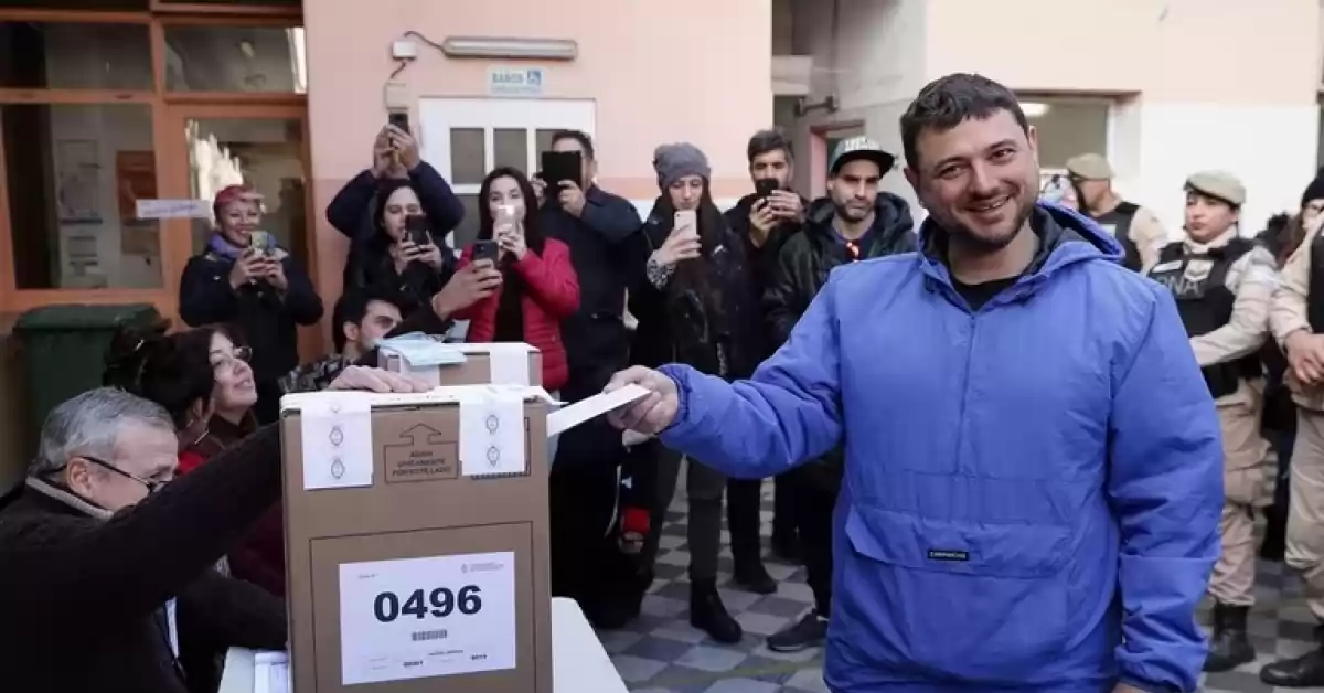 Votó Juan Grabois: “Ahora es momento de hacer silencio y escuchar a nuestro pueblo”