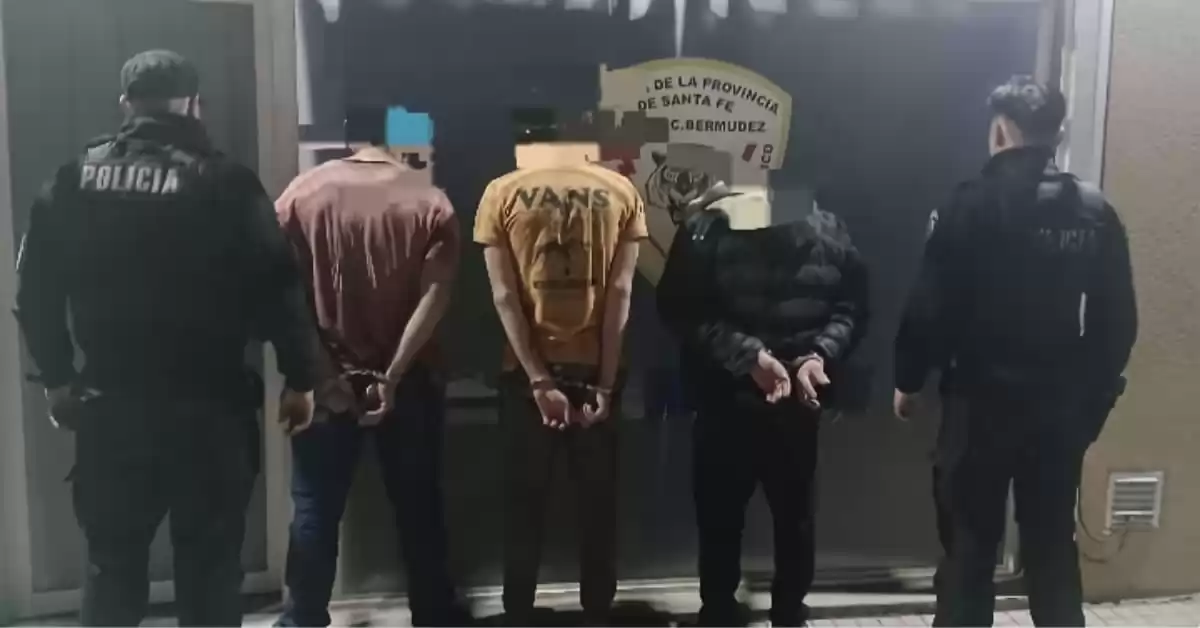 Bermúdez: cuatro detenidos por golpear a un hombre para robarle el celular