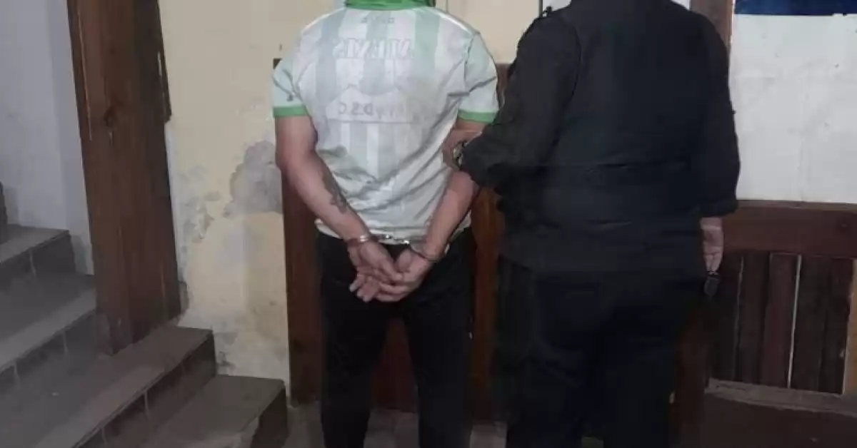 Fray Luis Beltrán: Intentó pegarle a su mujer y a su hijo y los vecinos lo redujeron a golpes