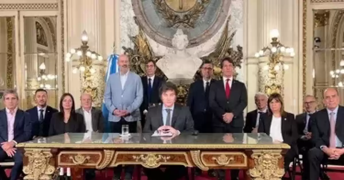 Milei envió un Decreto de 300 puntos para liberalizar la economía 