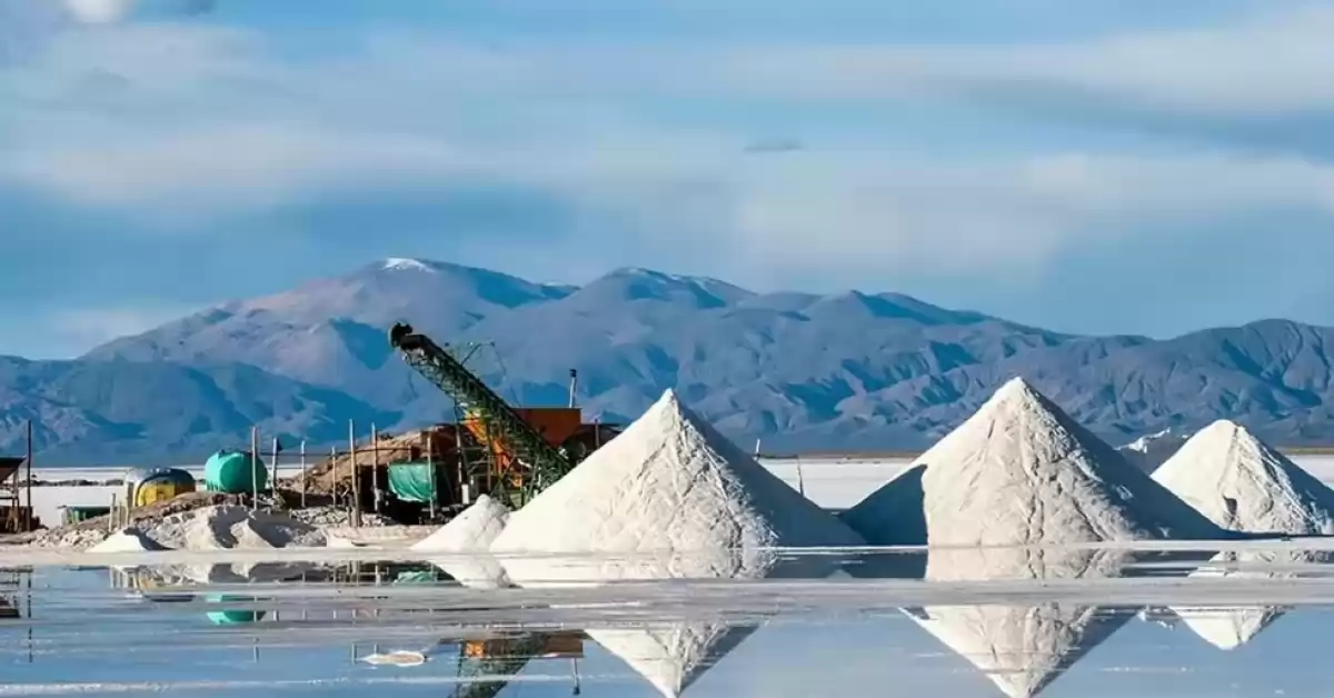 Litio en Argentina: La megaminera Arcadium presentó cuatro proyectos de explotación en el país