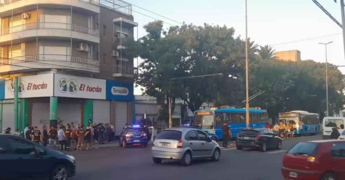 Fiscalía pide a los pasajeros que declaren para dar con los atacantes del chofer de la línea K en Rosario