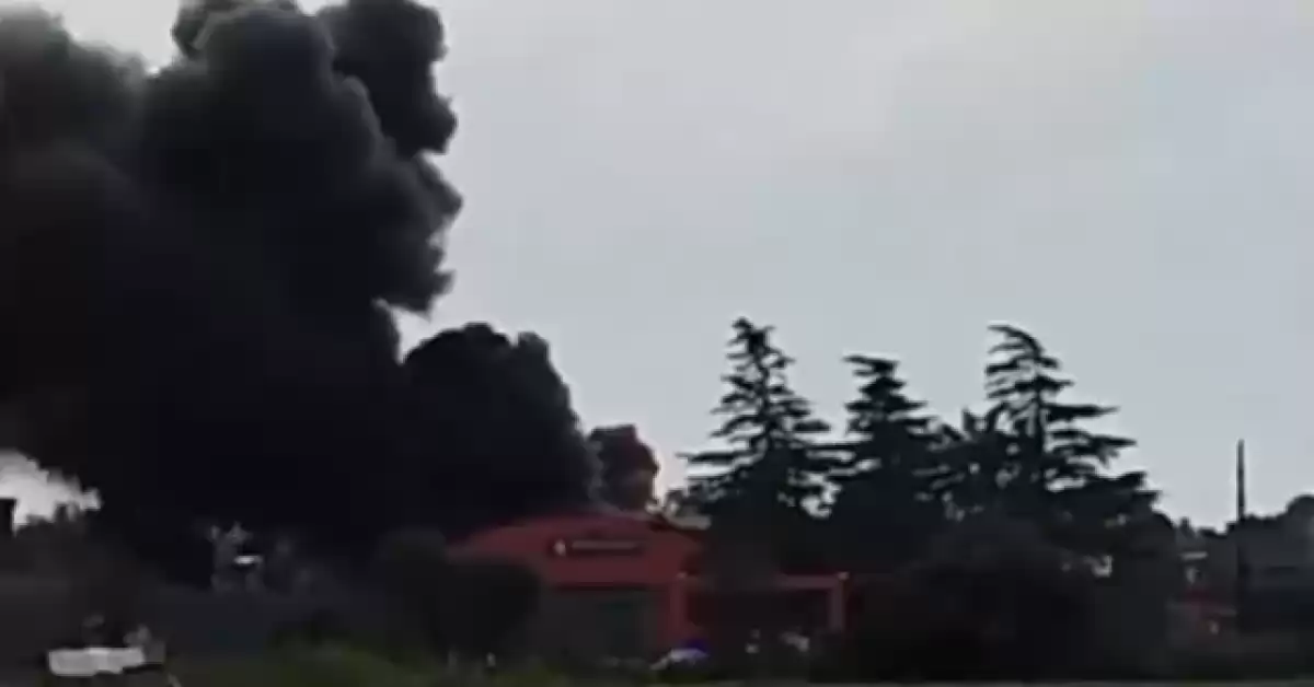  Se incendió una fábrica de pinturas en Villa Gobernador Gálvez