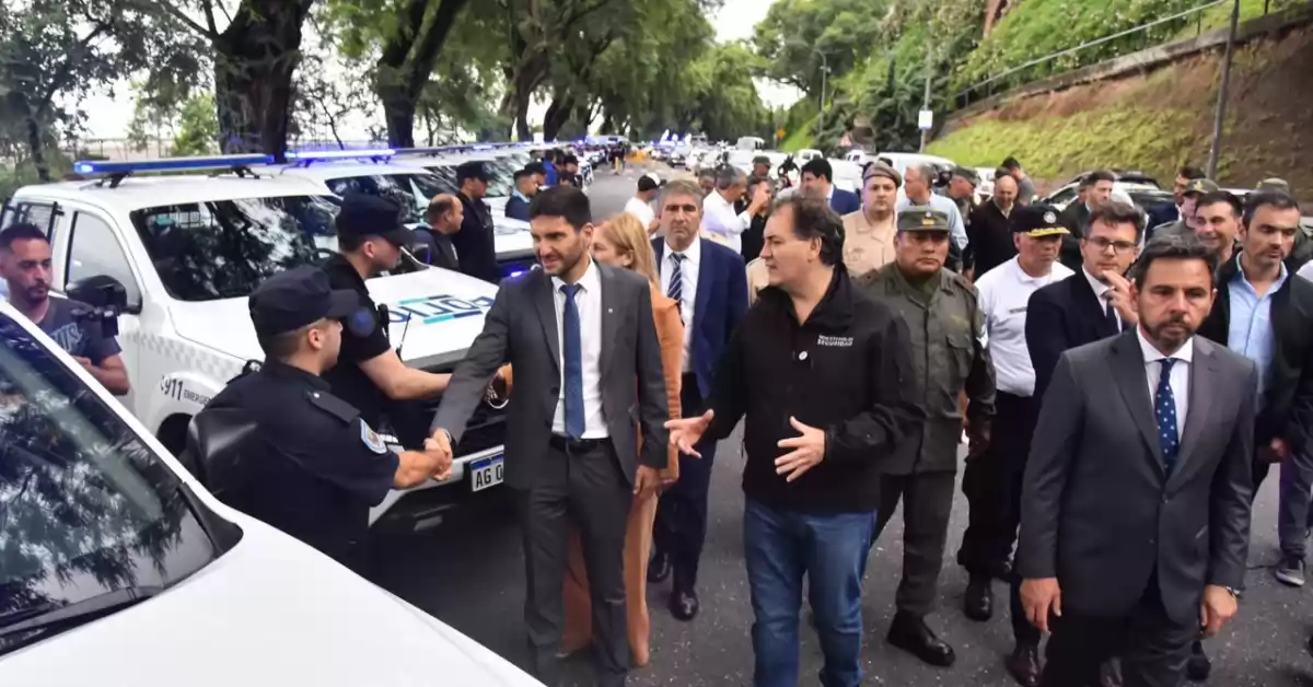 Llegaron 80 móviles policiales enviados por Axel Kicillof a patrullar en Rosario