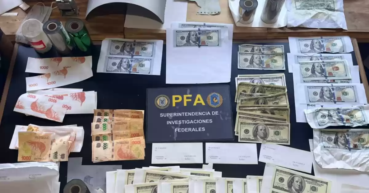 Una banda de falsificadores de dólares que operaba en Santa Fe fue desmantelada por la Policía Federal Argentina