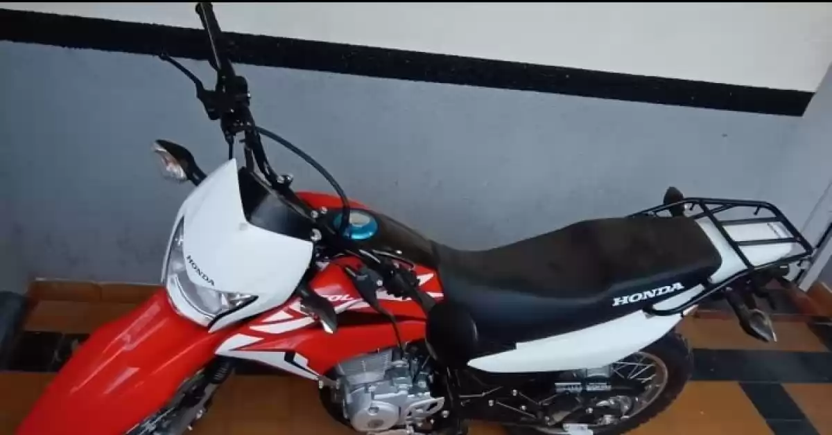 San Lorenzo: un choque de motos dejó a dos personas heridas