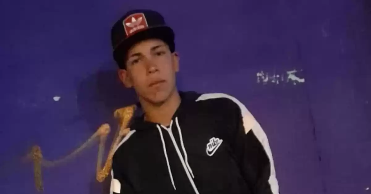 Una joven asesinó a su ex novio de 16 años con una botella de vidrio rota