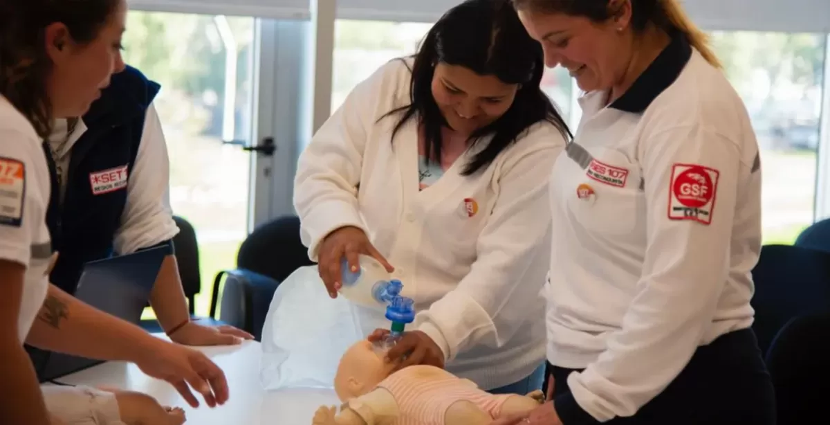 Con casi 900 personas inscriptas, Santa Fe brindó una actualización en la formación de Enfermería en Emergencias