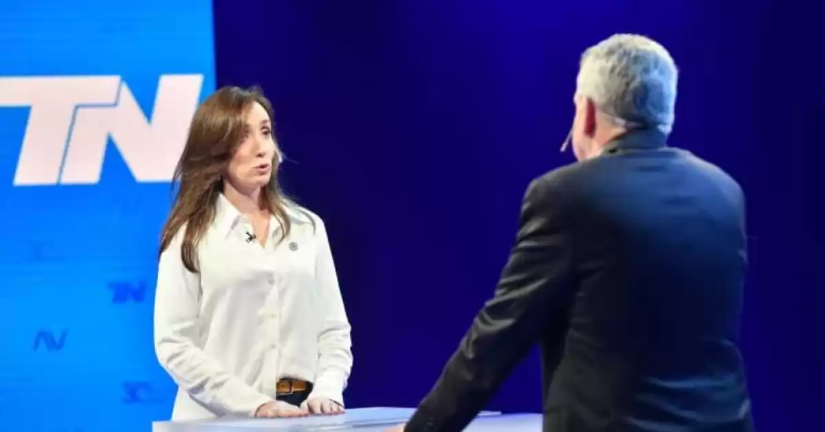 Villarruel reiteró que “no fueron 30 mil” los desaparecidos y reivindicó la dolarización