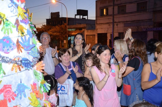 Destruyen parte de la decoración navideña de Beltrán