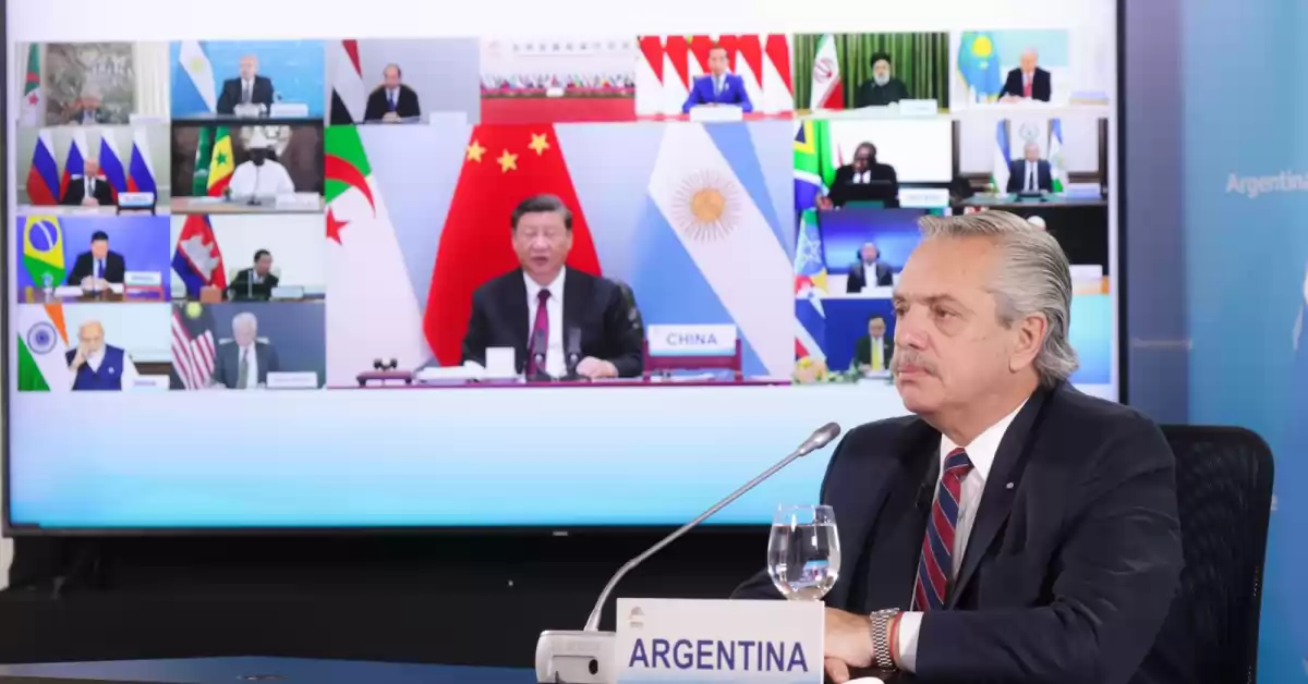 Argentina se acerca a las BRICS y podría obtener financiamiento antes de ser miembro pleno