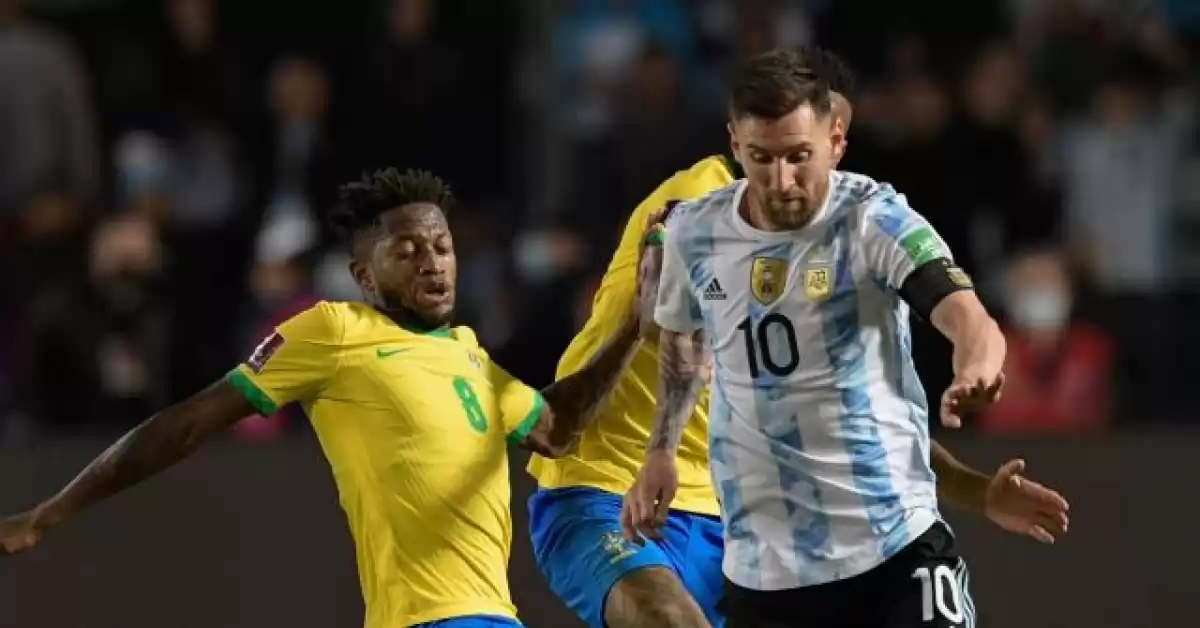 Argentina enfrenta a un Brasil que nunca perdió como local en Eliminatorias