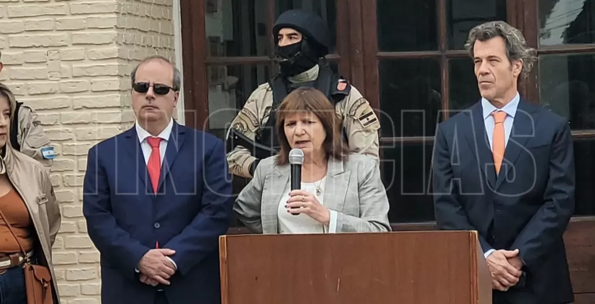 Bullrich llega a San Lorenzo este lunes para la quema de la droga incautada en un buque