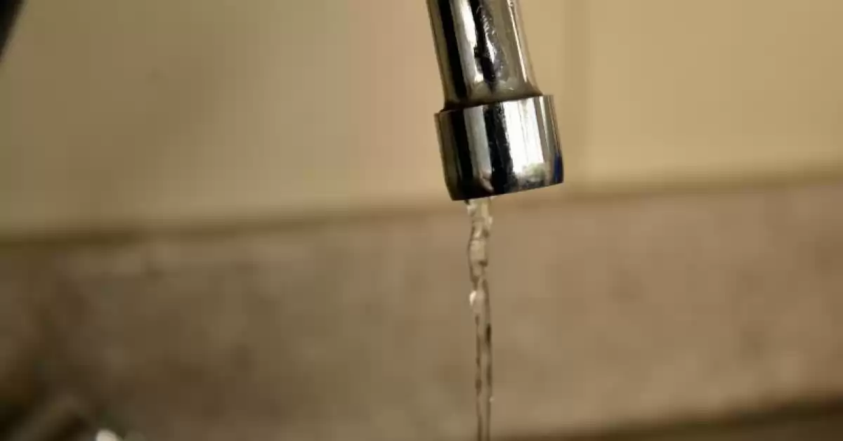 San Lorenzo: baja presión de agua en zona Centro y Norte por un corte de luz