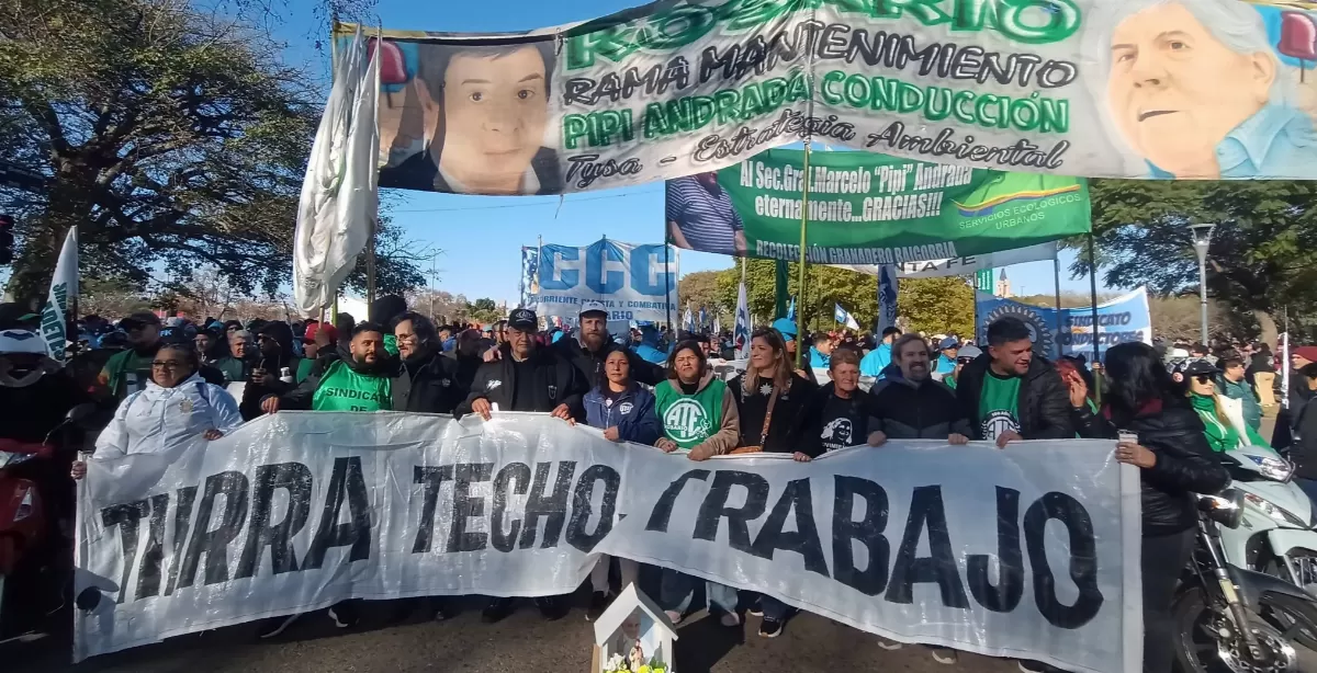 Masiva movilización de gremios y organizaciones sociales en Rosario por San Cayetano