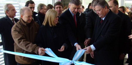 Binner inauguró un nuevo centro de salud en Esperanza