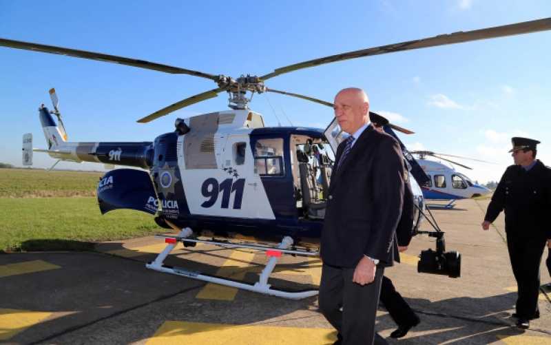 Bonfatti presentó el nuevo helicóptero destinado a la Policía de la Provincia