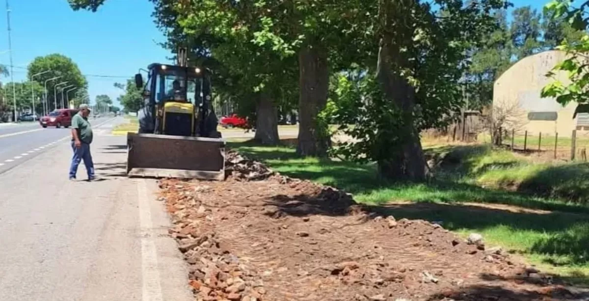 Continúan las obras de mantenimiento en Ruta 9 en San Jerónimo Sud 