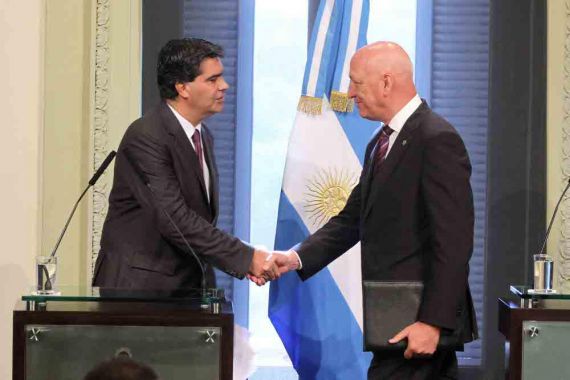 El gobernador calificó como 