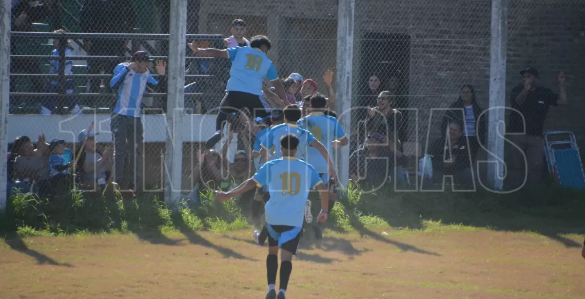 Villa Cassini goleó y sigue líder, el prócer se llevó el clásico puertense     
