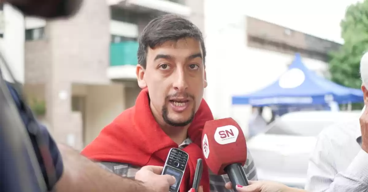 Rosario: remiseros lanzaron un paro total del servicio y con movilización