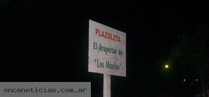 “Cine a la reposera” en Bermúdez.