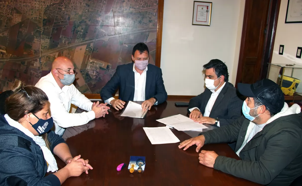 La Municipalidad de San Lorenzo renovó el contrato de comodato con el club Combate de San Lorenzo