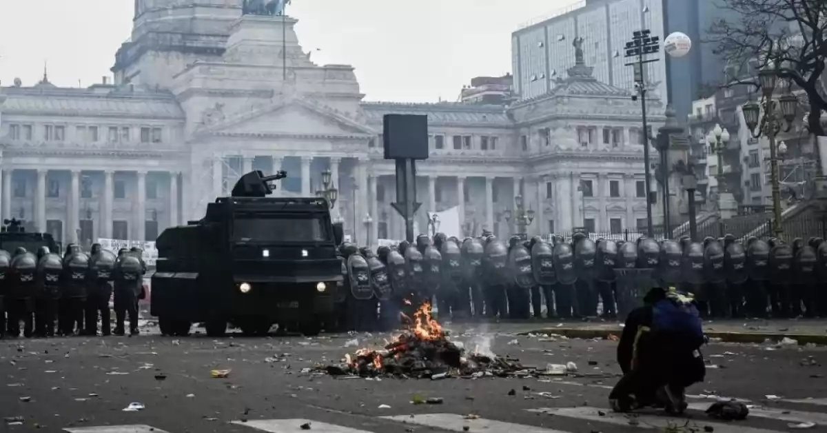Al menos 22 detenidos tras los incidentes en el Congreso