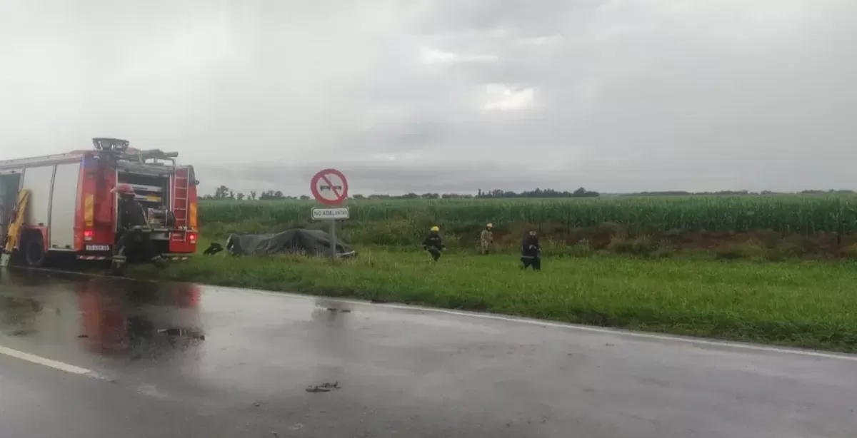 Tragedia en Córdoba: dos muertos y dos heridos graves en un choque frontal