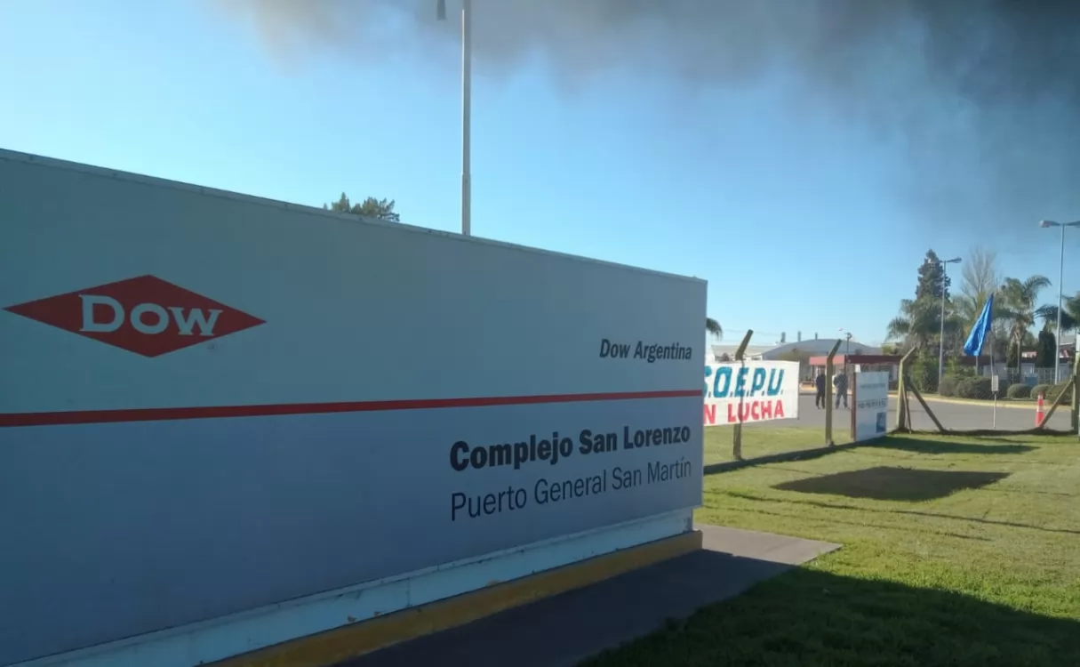 Sindicato Petroquímico alerta de un posible adelanto del cierre de Dow en Puerto General San Martín 