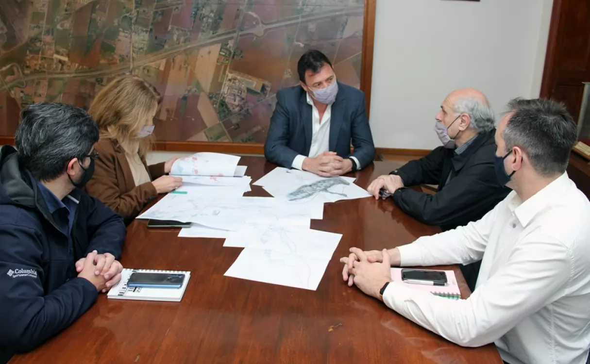 San Lorenzo:  El municipio junto al Ecom ponen la mirada en programas de viviendas y transporte
