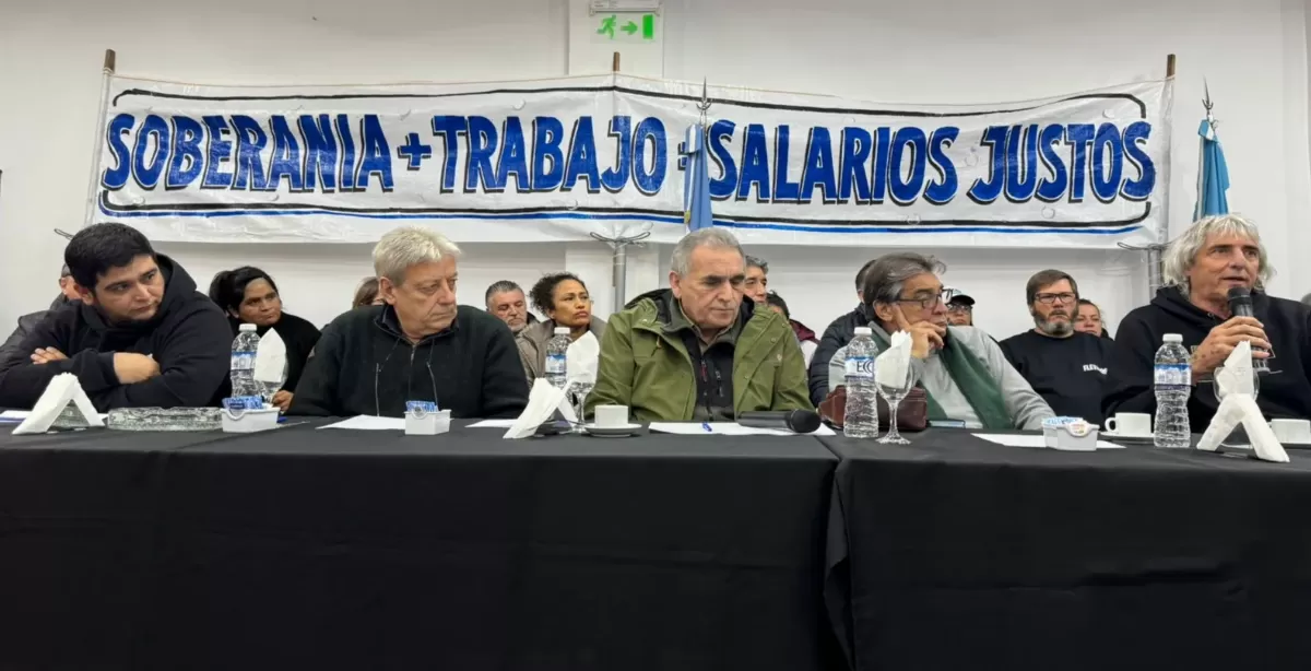 El Frente de Lucha por la Soberanía, el Trabajo Digno y los Salarios Justos ratificó su movilización contra el ajuste y la entrega del país