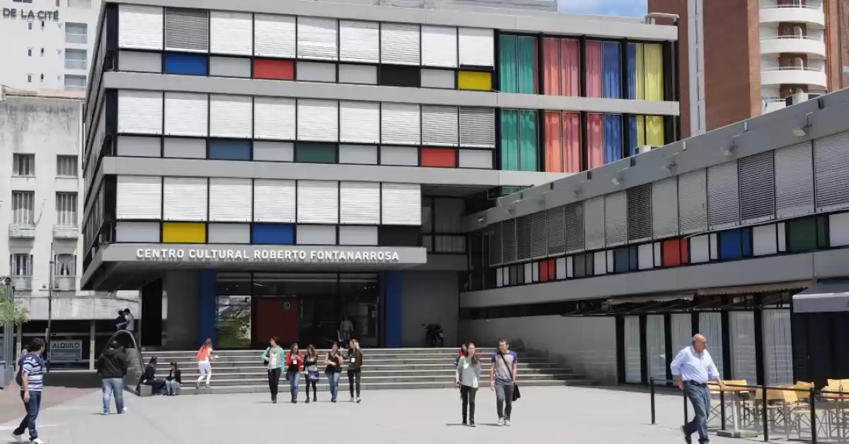 El Centro Cultural Fontanarrosa propone un ciclo de recitales y gastronomía