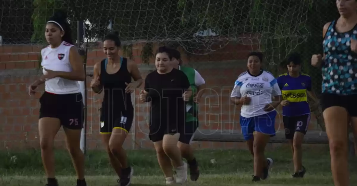 La Liga ARFI quiere incorporar fútbol femenino