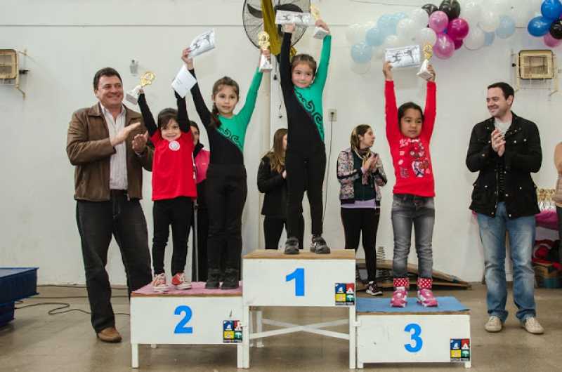 Más de 300 chicos participaron del 6º Torneo Municipal de Gimnasia Deportiva 
