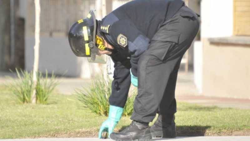 Encontraron una granada frente a la casa de la abuela de Mascherano