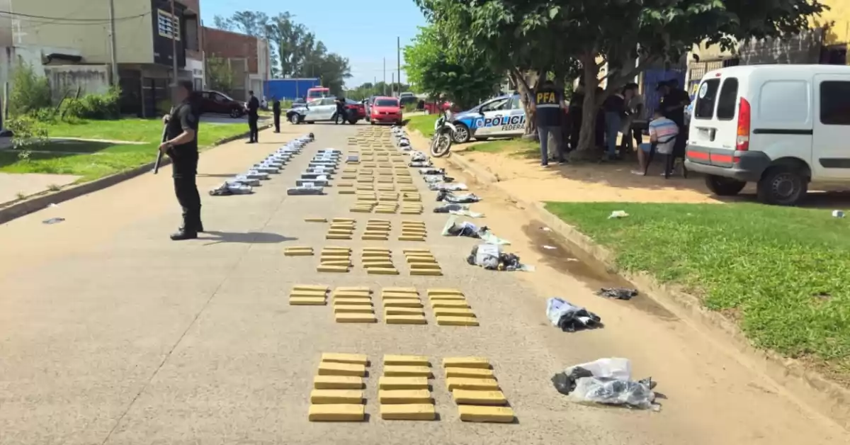 Cumplia prisión domiciliaria y tenia más de 600 kilos de marihuana en un domicilio en Corrientes