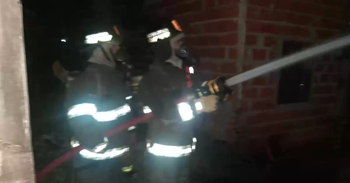 San Lorenzo: se incendió una vivienda en barrio Mitre 