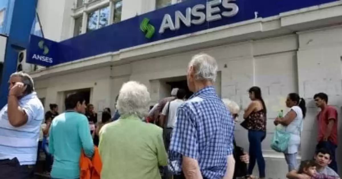 Hoy cobran jubilados y pensionados con ingresos hasta $ 87.460 y DNI terminado en 6