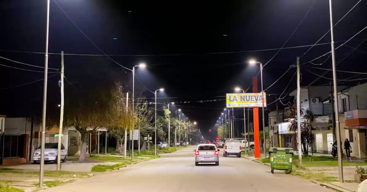 San Lorenzo: el municipio colocó nueva luces led en un sector de bulevar Oroño