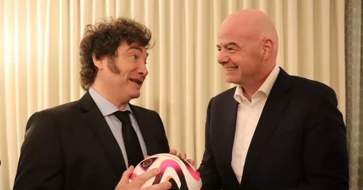 Milei se reunió con el presidente de la FIFA y esperan repercusiones en el ámbito del fútbol argentino