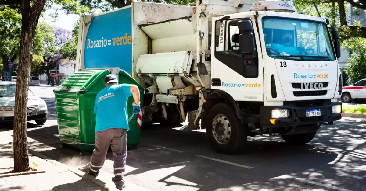 Tras la restitución del transporte urbano se normalizan servicios municipales en Rosario