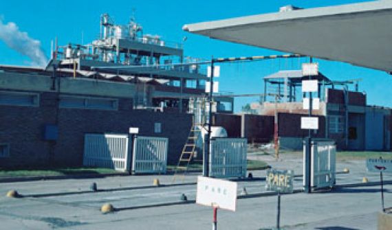 Día clave en las negociaciones por Petroquímica Capitán Bermúdez